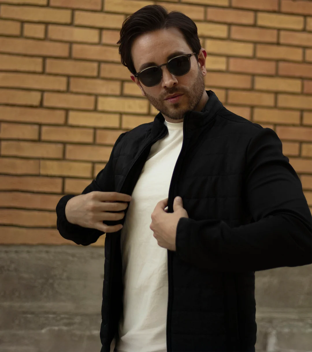 Jacket Essential